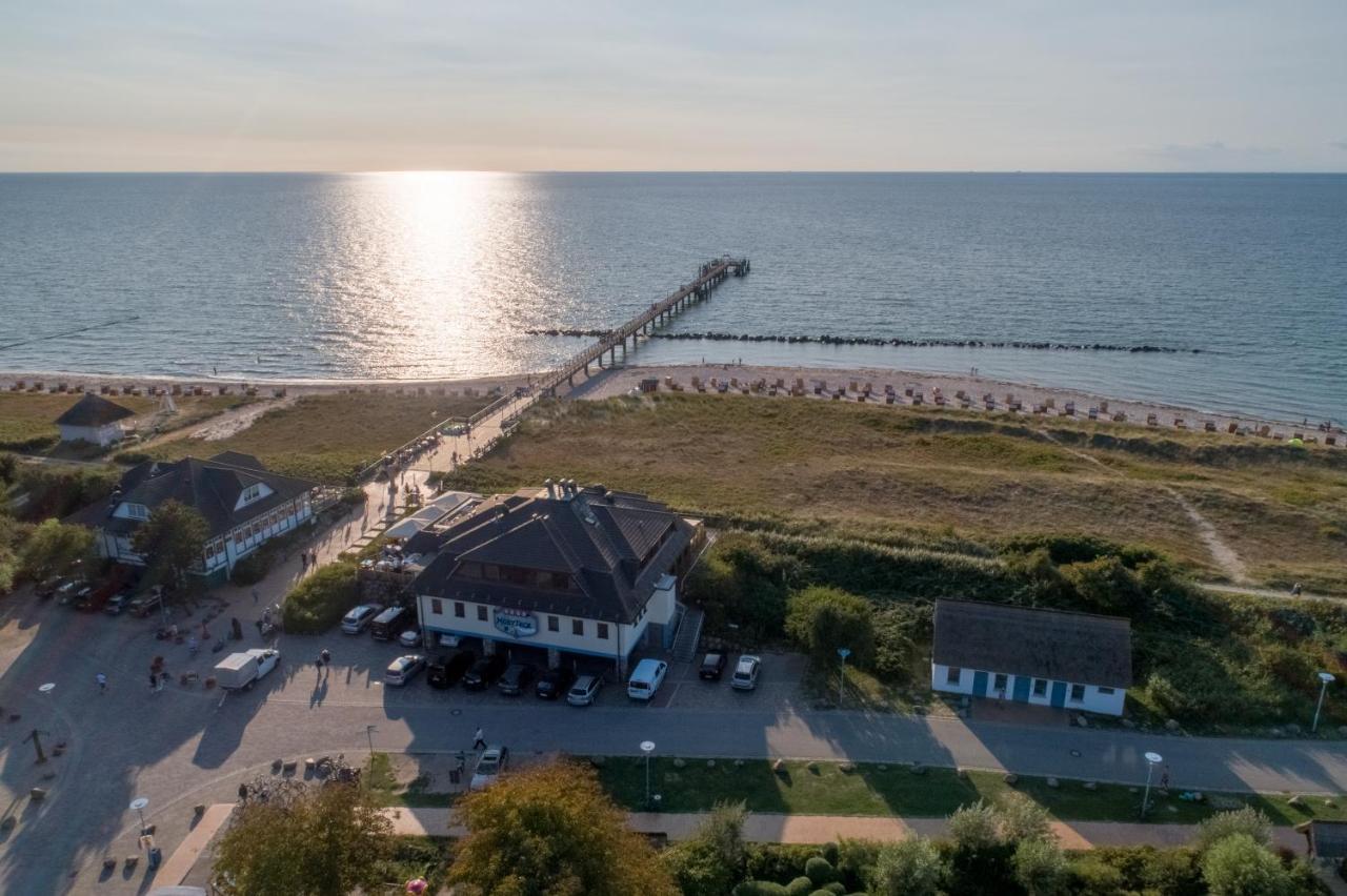 Moby Dick Hotel & Ferienwohnungen فاستروم المظهر الخارجي الصورة
